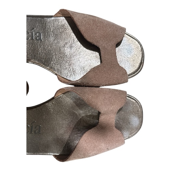 Pedro Garcia Fama Platform Suede Wedge Sandal, Size 39 (US 8) - Picture 2 of 9